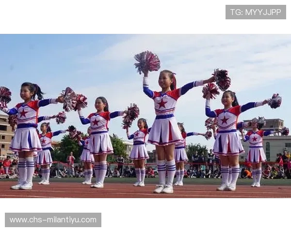 AC米兰队歌女生版的最新演唱版本推荐让你第一时间感受米兰队的青春活力